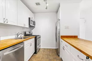 319 E 105th St, New York City, NY 10029 - Photo 4