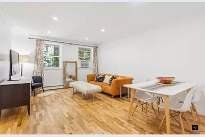 319 E 105th Street #2-D, New York City, NY 10029 - Photo 2