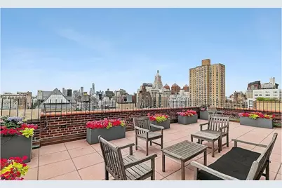 242 E 19th Street #3C, New York City, NY 10003 - Photo 10