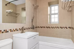 139-09 84th Dr, New York City, NY 11435 - Photo 1