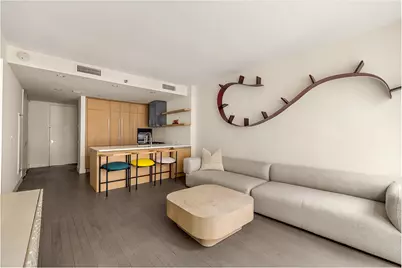 133 W 22nd Street #5E, New York, NY 10011 - Photo 2