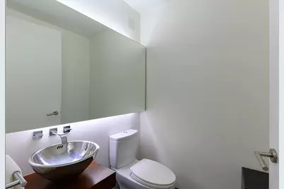 247 W 46th Street #1402, New York City, NY 10036 - Photo 8