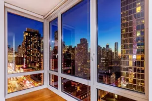247 W 46th St, New York, NY 10036 - Photo 6