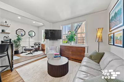 2 Grove Street #5E, New York City, NY 10014 - Photo 2