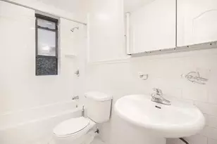 170 E 91st St, New York, NY 10128 - Photo 6