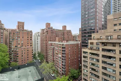 400 E 56th Street #11N, New York, NY 10022 - Photo 10