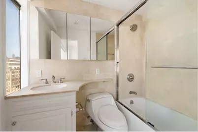900 Park Avenue #18C, New York, NY 10075 - Photo 8