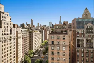 900 Park Ave, New York, NY 10075 - Photo 10