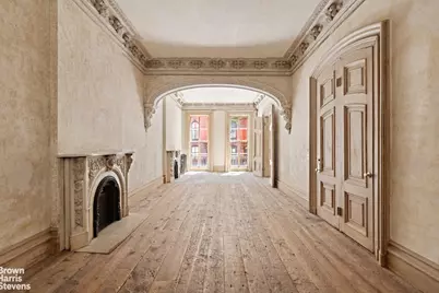 117 E 10th Street #2, New York, NY 10003 - Photo 1
