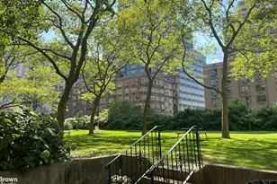 165 West End Ave, New York City, NY 10023 - Photo 22