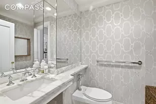 60 Gramercy Park N, New York, NY 10010 - Photo 10