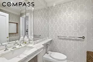60 Gramercy Park N, New York, NY 10010 - Photo 10