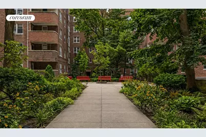 920 E 17th Street #422, New York City, NY 11230 - Photo 10