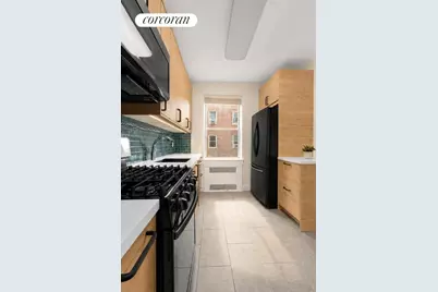 920 E 17th Street #422, New York City, NY 11230 - Photo 4