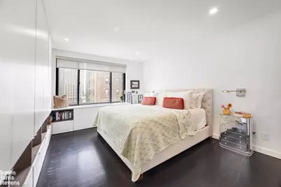 134 E 93rd Street #8B, New York City, NY 10128 - Photo 4