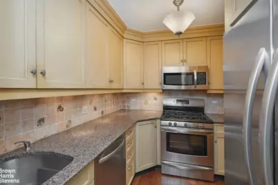 55 E 87th Street #6D, New York City, NY 10128 - Photo 4