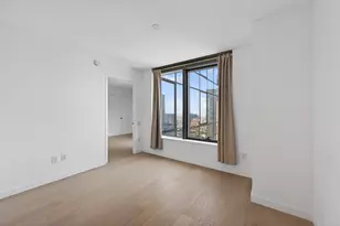 3 Ct Square, New York City, NY 11101 - Photo 12