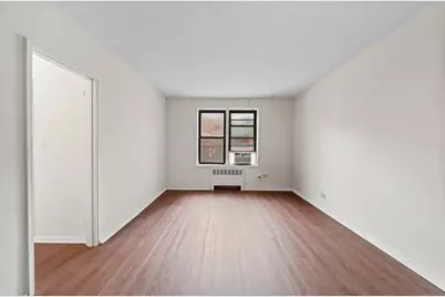 143-36 Barclay Avenue #5-E, New York City, NY 11355 - Photo 4