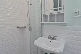 35-34 77th St, New York City, NY 11372 - Photo 8