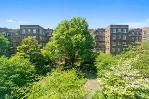 35-34 77th St, New York City, NY 11372 - Photo 10