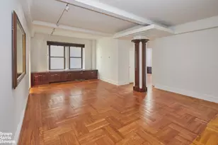 135 E 74th St, New York City, NY 10021 - Photo 2