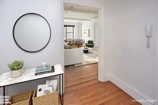 135 E 74th St, New York City, NY 10021 - Photo 8