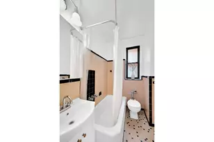 205 W 95th St, New York, NY 10025 - Photo 6
