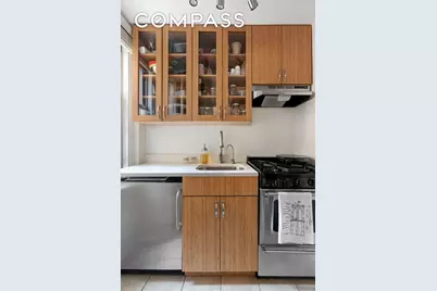 70 Remsen Street #7F, New York City, NY 11201 - Photo 4