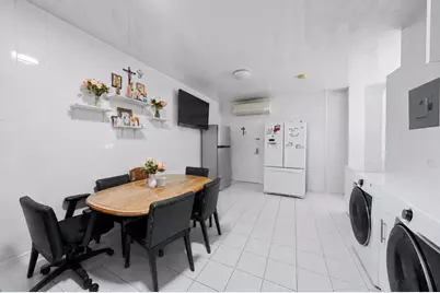559 4th Avenue, New York City, NY 11215 - Photo 30