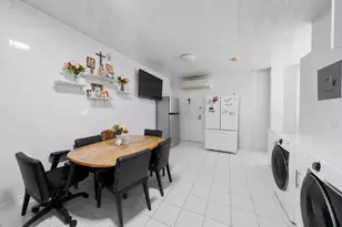 559 4th Ave, New York City, NY 11215 - Photo 30