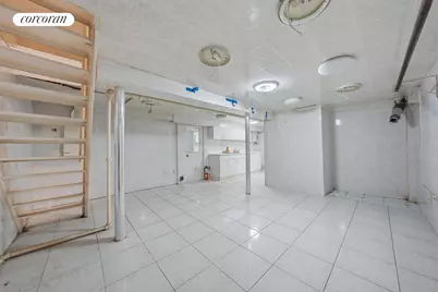559 4th Avenue, New York City, NY 11215 - Photo 26
