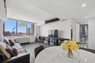 4-74 48th Ave, New York City, NY 11109 - Photo 8