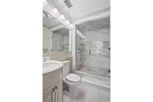 188 E 76th St, New York, NY 10021 - Photo 10
