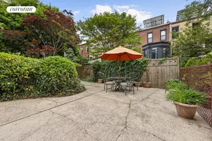 166 Maple St, New York City, NY 11225 - Photo 18