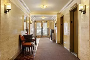 365 W 20th St, New York City, NY 10011 - Photo 8