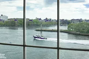 10 Gracie Square, New York City, NY 10028 - Photo 8