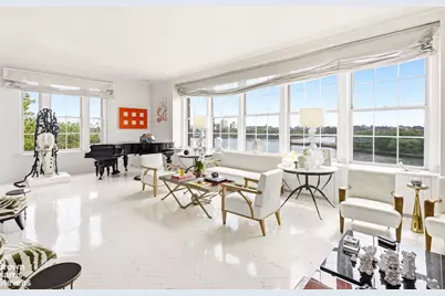 10 Gracie Square #4G, New York City, NY 10028 - Photo 2