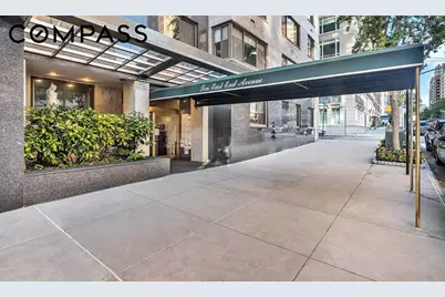 10 E End Avenue #4JK, New York City, NY 10075 - Photo 20