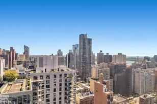 300 E 85th St, New York City, NY 10028 - Photo 6