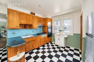 287 E 39th St, Brooklyn, NY 11203 - Photo 12