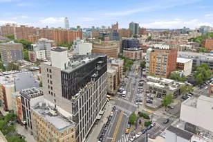 300 W 122nd St, New York City, NY 10027 - Photo 24