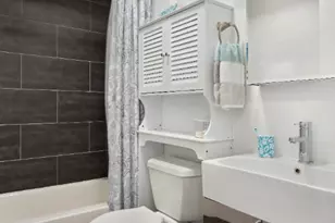 86 Visitation Pl, New York City, NY 11231 - Photo 16
