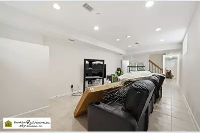 32 Wild Avenue, New York City, NY 10314 - Photo 30