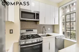 333 W 56th St, New York, NY 10019 - Photo 4