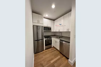 45-11 Broadway #2-B, New York City, NY 11103 - Photo 2