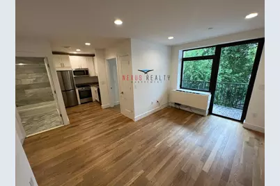 45-11 Broadway #2-B, New York City, NY 11103 - Photo 4