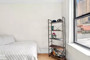 411 W 44th St, New York, NY 10036 - Photo 12