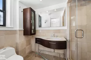 17 W 64th St, New York City, NY 10023 - Photo 6