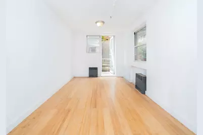 336 W 19th Street #1, New York, NY 10011 - Photo 6