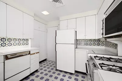 2 Sutton Place S #2D, New York, NY 10022 - Photo 12